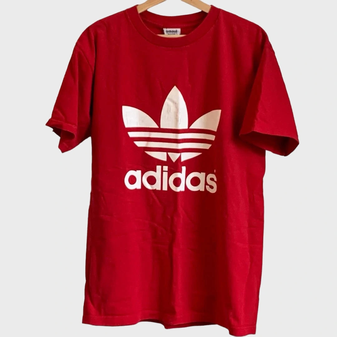 Vintage adidas Trefoil Big Logo Red Tee Shirt Medium Vintage adidas Trefoil Big Logo Red Tee Shirt Medium