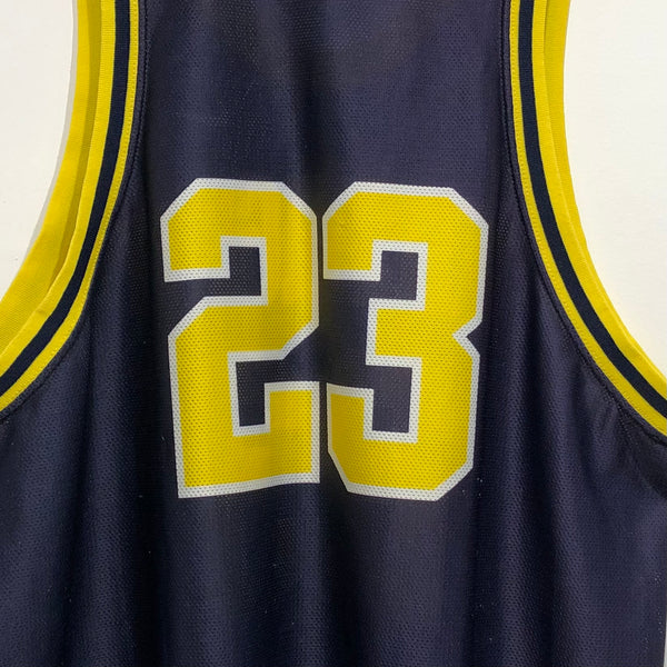 2005 Michigan Wolverines Basketball Jersey XL