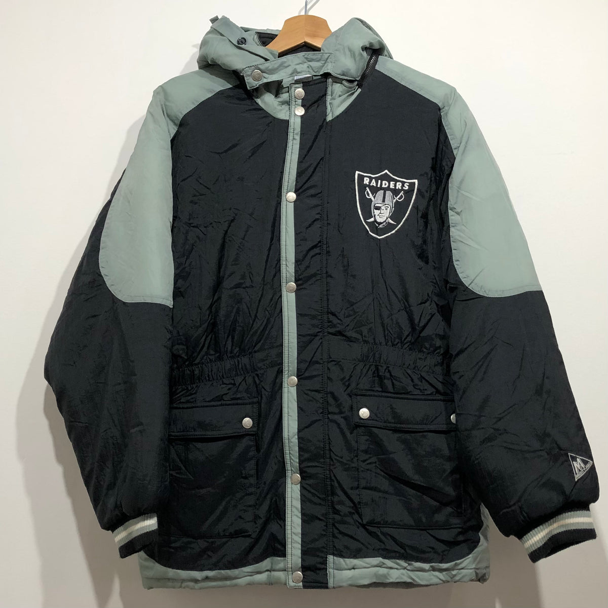 LOS ANGELES RAIDERS Vtg 1990s PRO LINE Starter Jacket jersey coat M/Large  USA