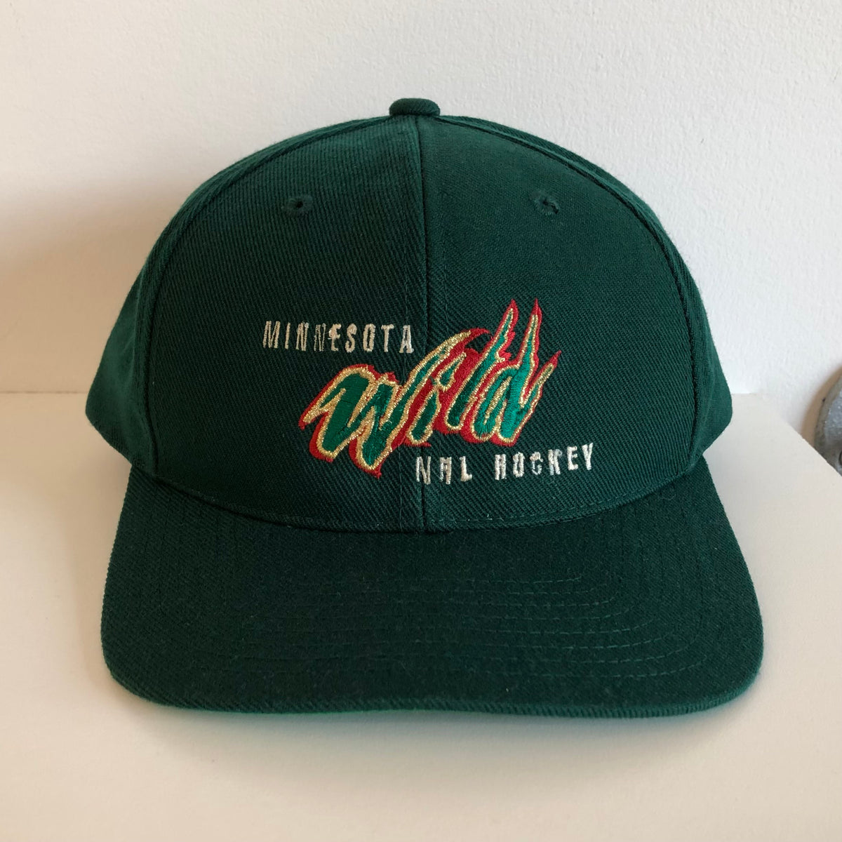 Minnesota North Stars Mitchell & Ness NHL Vintage Script Snapback Hat –  Cowing Robards Sports