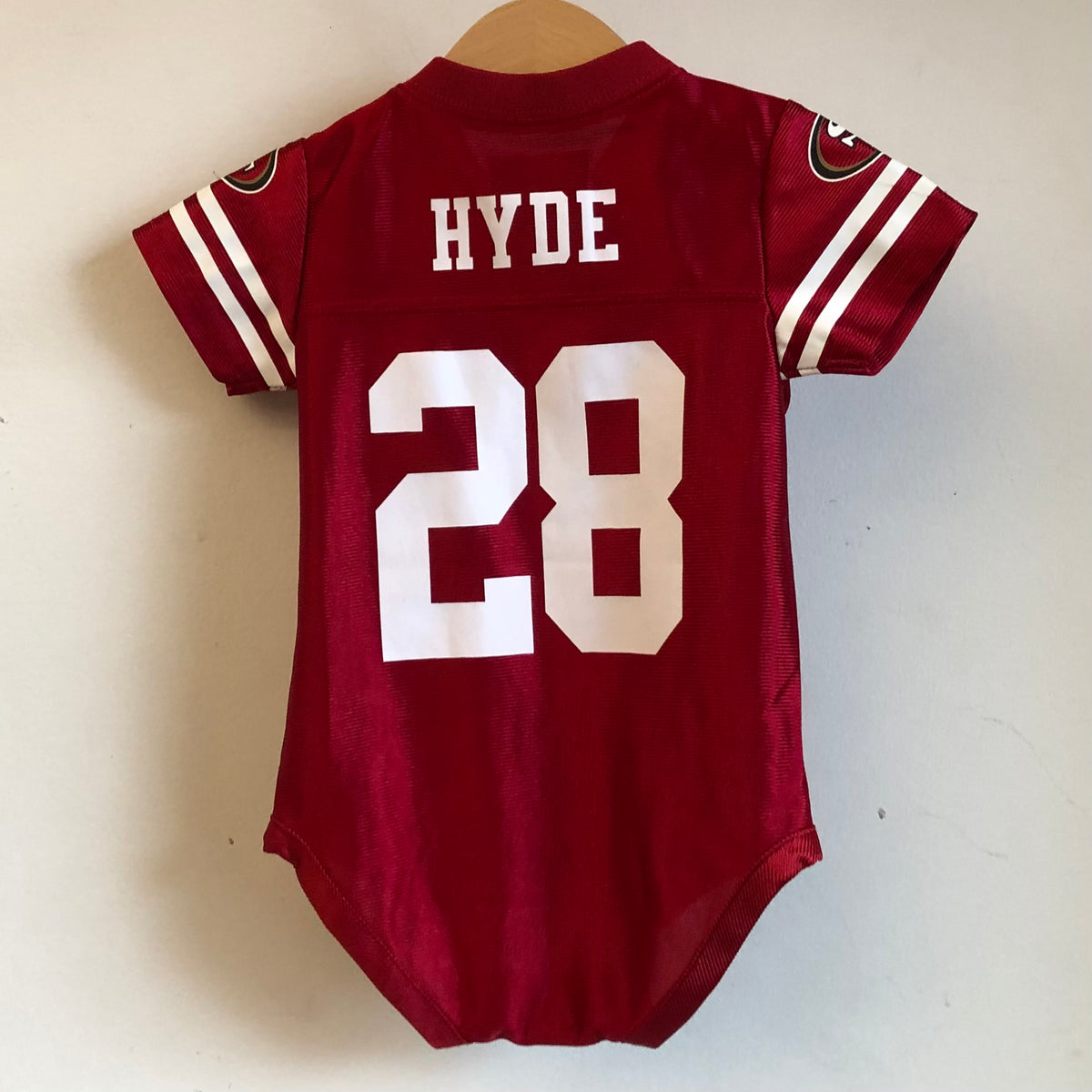 Carlos Hyde San Francisco 49ers Jersey Toddler Onesie – Laundry