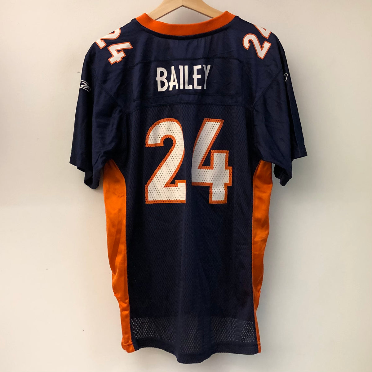 Vintage Champ Bailey Denver Broncos Jersey Youth XL – Laundry