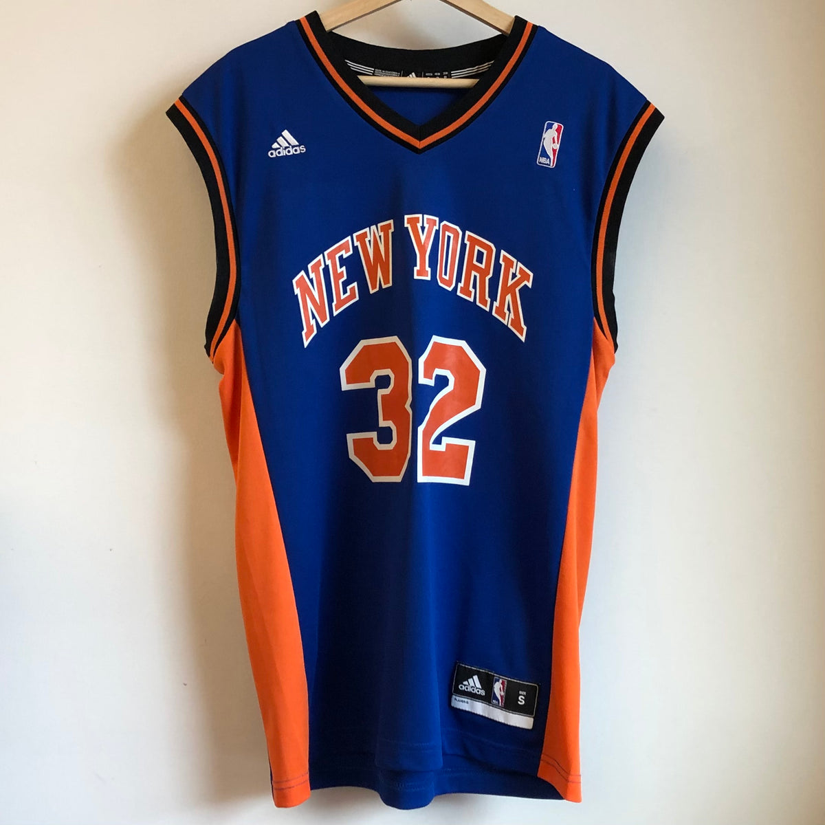 Adidas New York Knicks NBA Fan Shop