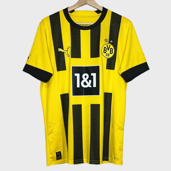 Borussia Dortmund 2022/23 Home Soccer Jersey M