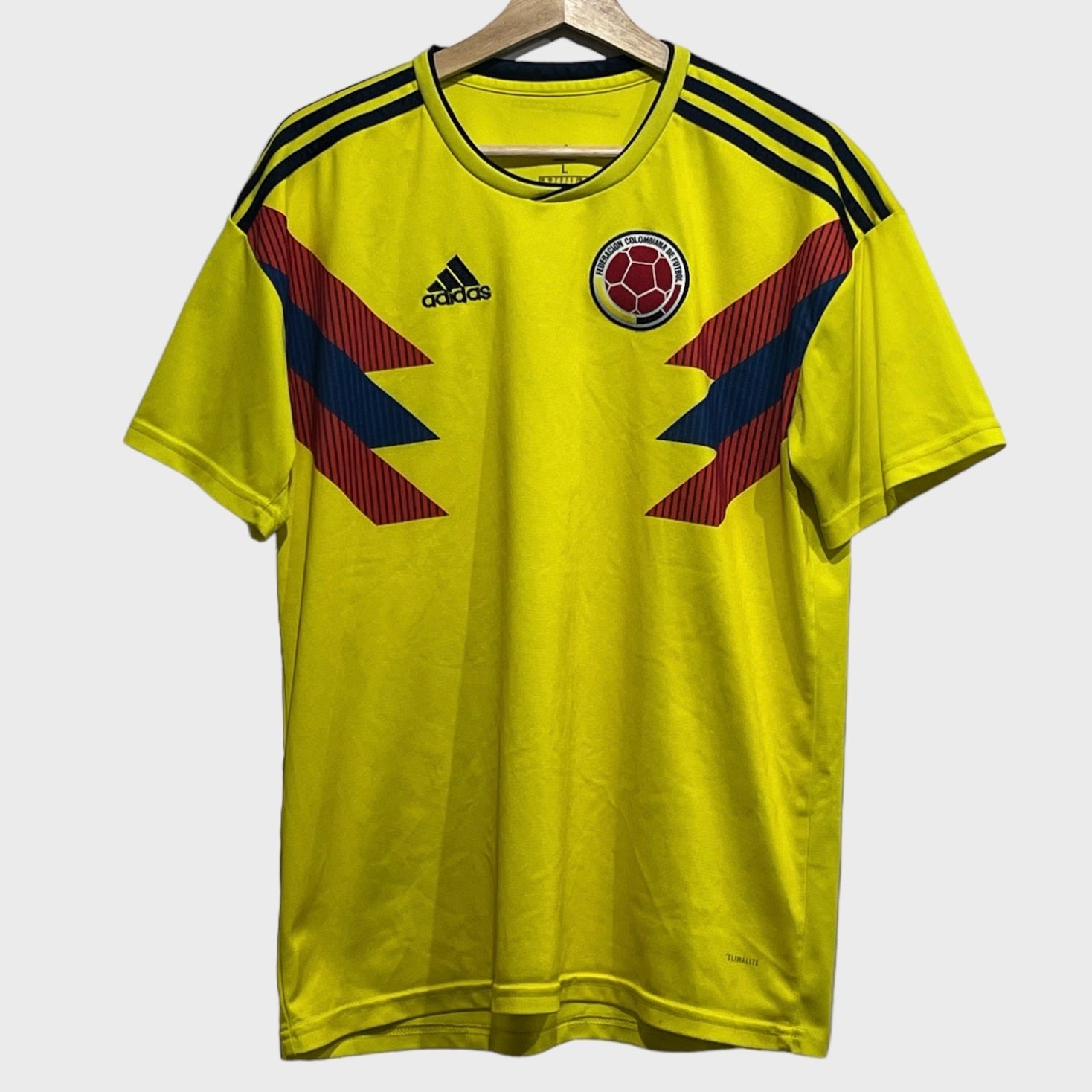 2917/18 Colombia Home Soccer Jersey L