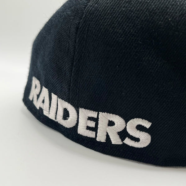 Vintage Oakland Raiders Football Fitted Hat 7 3/4