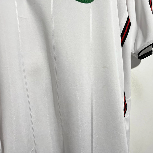 Jamie Carragher Liverpool FC 2003/05 Away Soccer Jersey XL