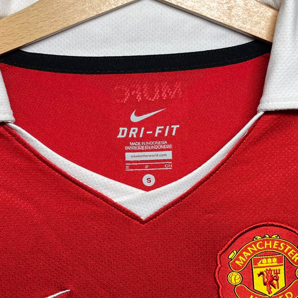 Manchester United 2010/11 Home Soccer Jersey Youth S