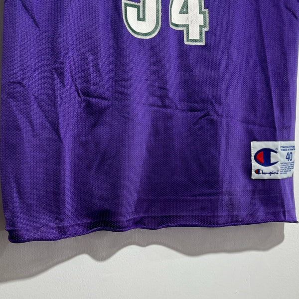 Vintage 1990s Robert Traylor Milwaukee Bucks Basketball Jersey M