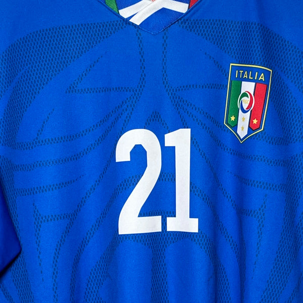 Vintage Andrea Pirlo Italy Home Soccer Jersey S