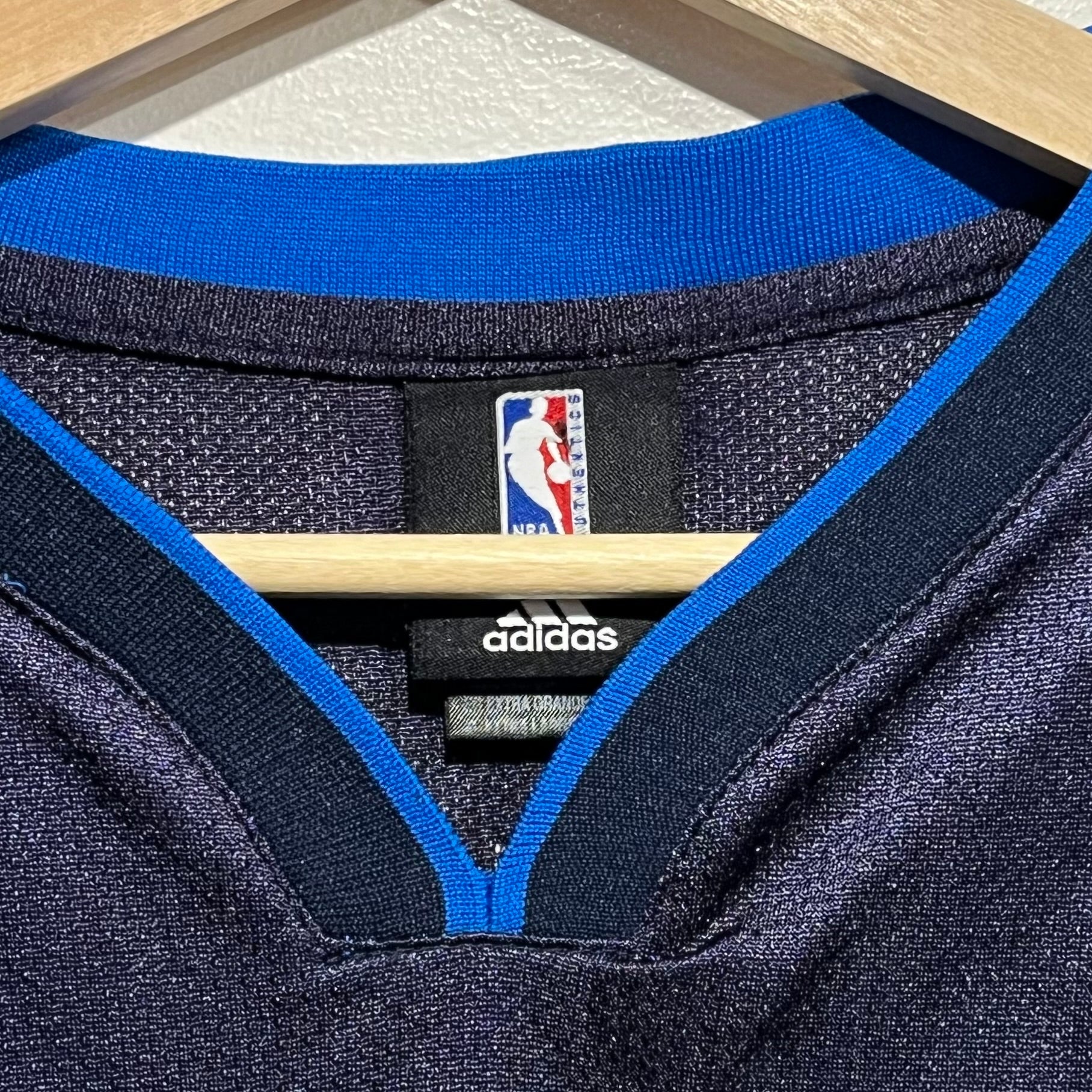 Dirk Nowitzki Dallas Mavericks Basketball Jersey Youth XL – Laundry