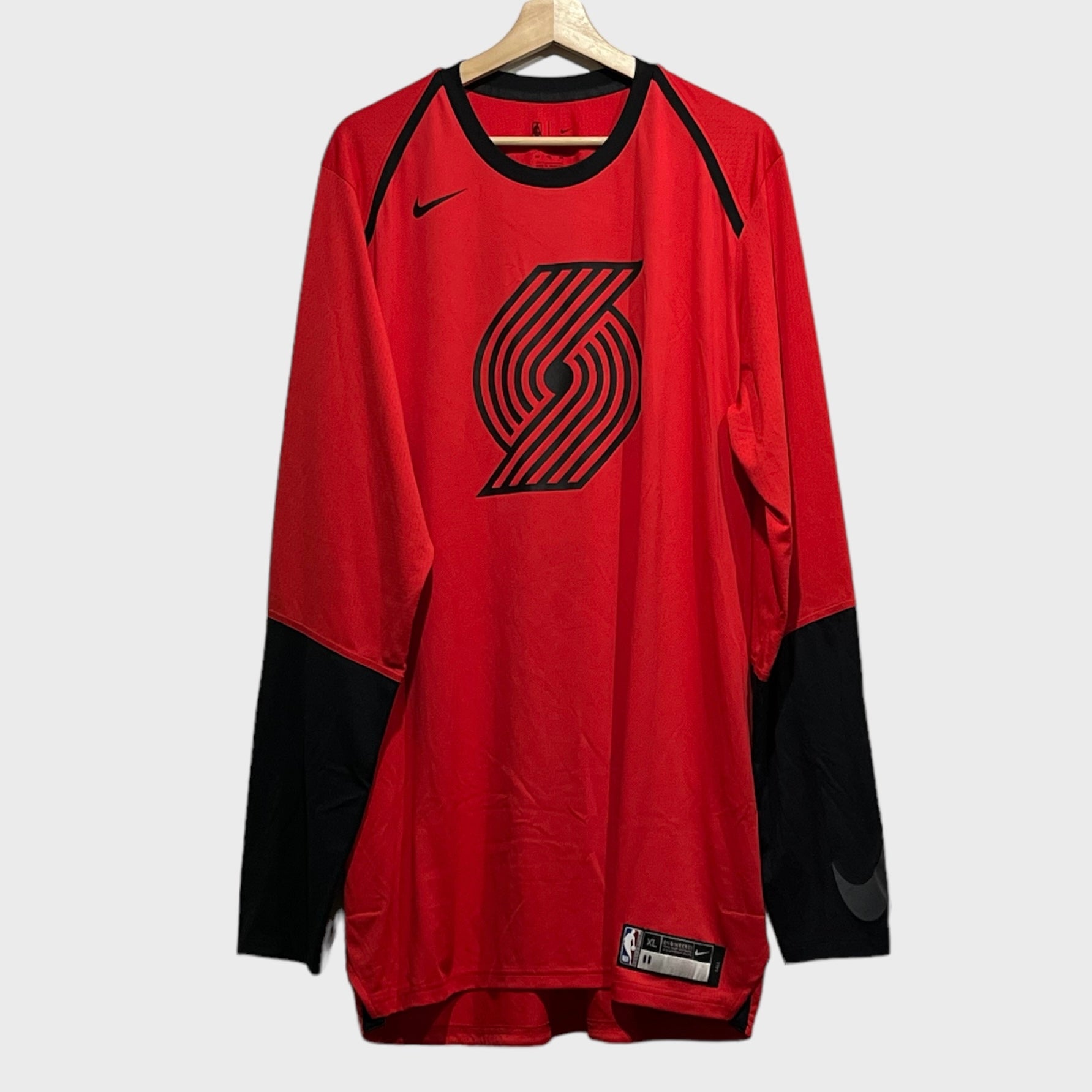 Portland Trail Blazers 2018/19 Game Worn Warmup Shirt XLT