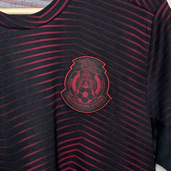 Mexico 2018/19 Pre Match Soccer Jersey S