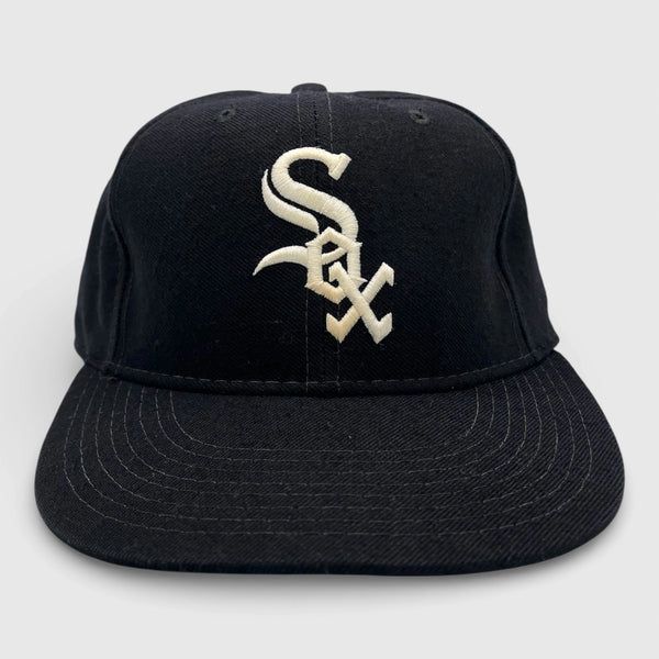 Vintage 1990s Chicago White Sox Baseball Fitted Hat 7 1/2