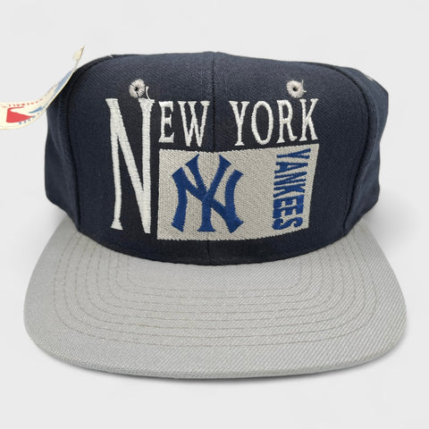 Vintage New York Yankees Snapback Hat