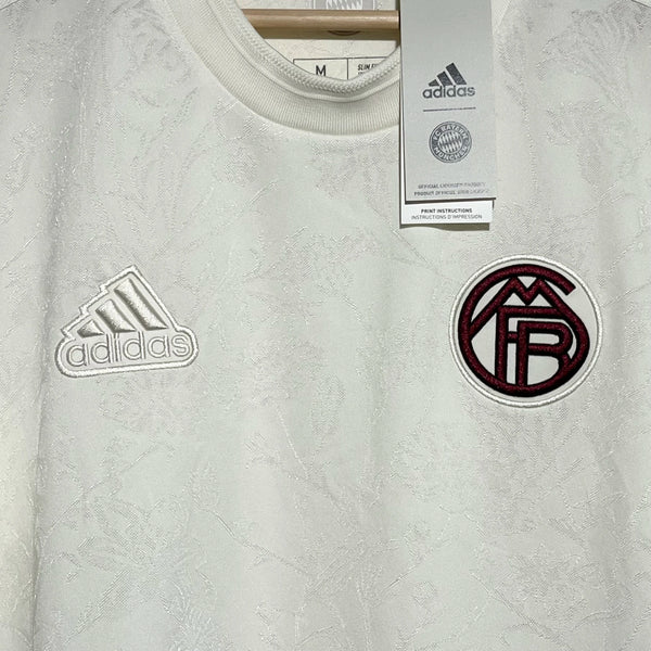 Bayern Munich 2023/24 Oktoberfest Third Soccer Jersey M