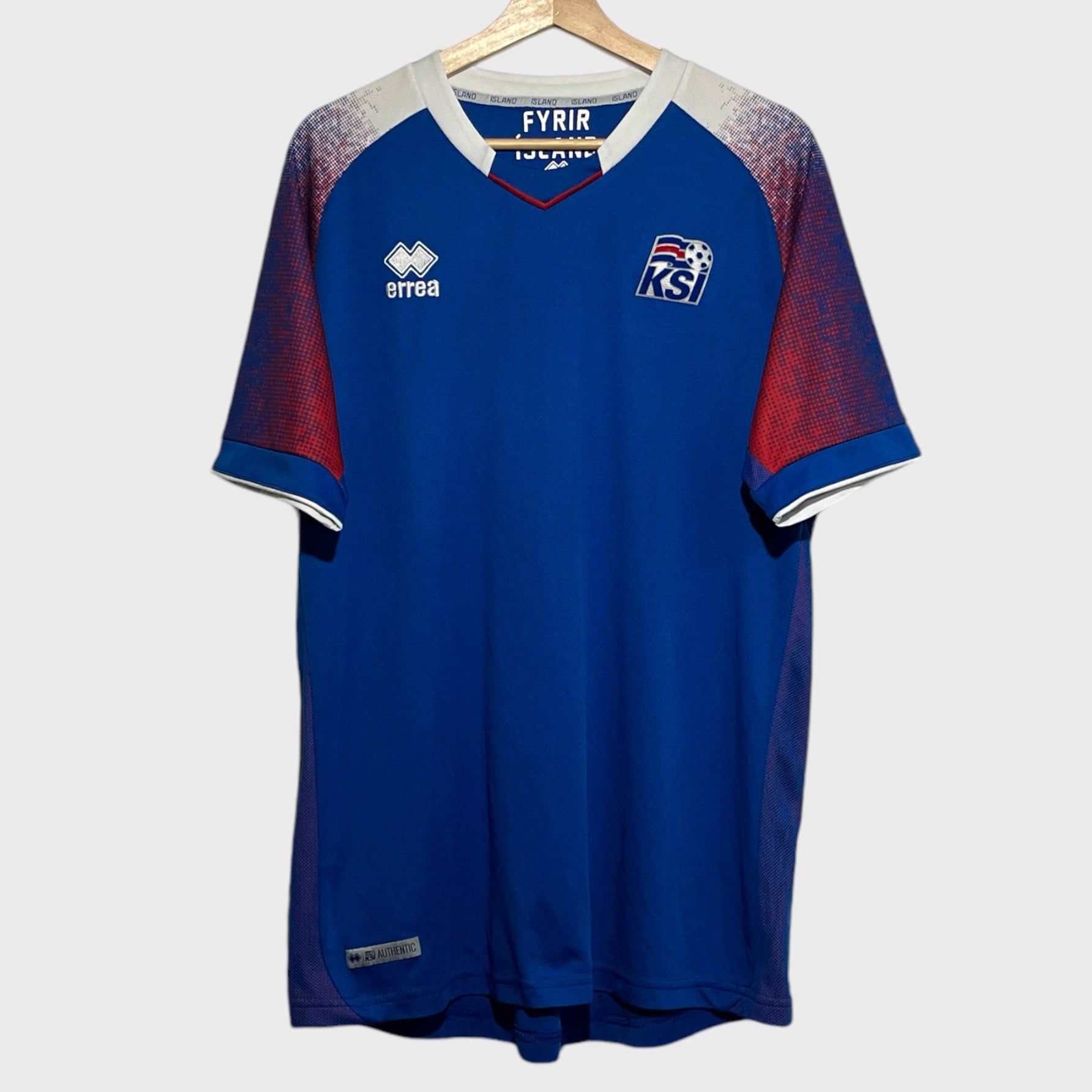 Iceland 2018/19 Home Soccer Jersey 2XL