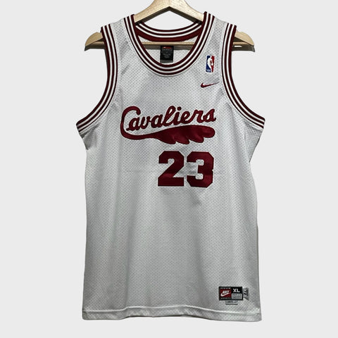 LeBron James Cleveland Cavaliers Jersey Youth XL