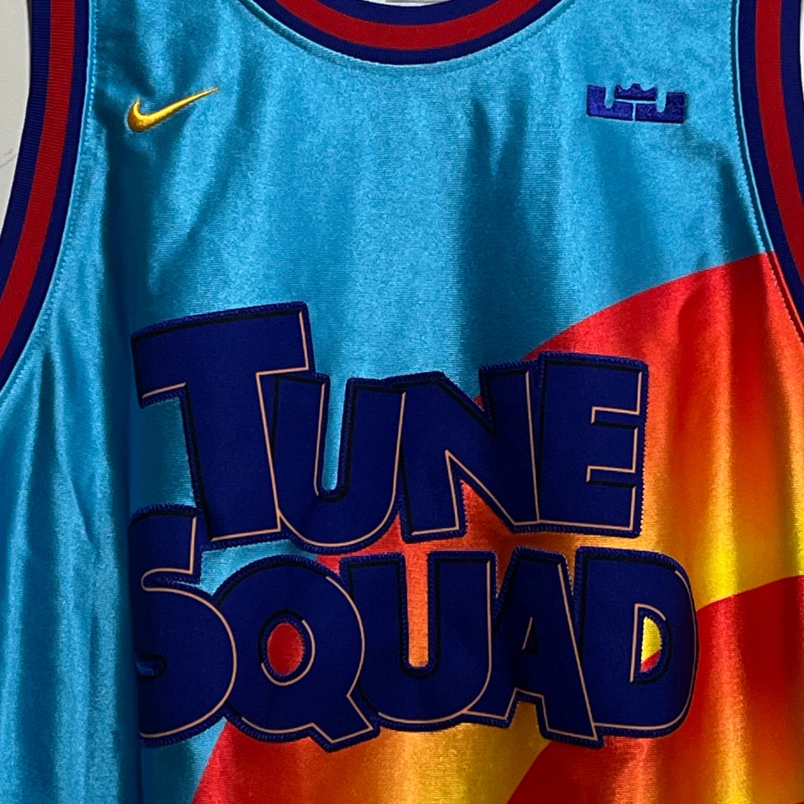 Lebron tune fashion squad jersey