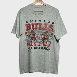 Vintage 1992 Chicago Bulls Back-2-Back NBA Champions Shirt L