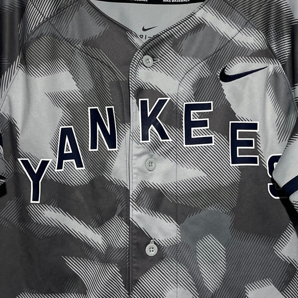 New York Yankees Jersey S