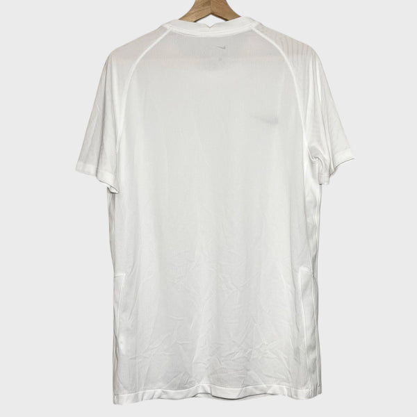 Canada 2022 World Cup Away Soccer Jersey L