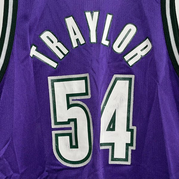 Vintage 1990s Robert Traylor Milwaukee Bucks Basketball Jersey M