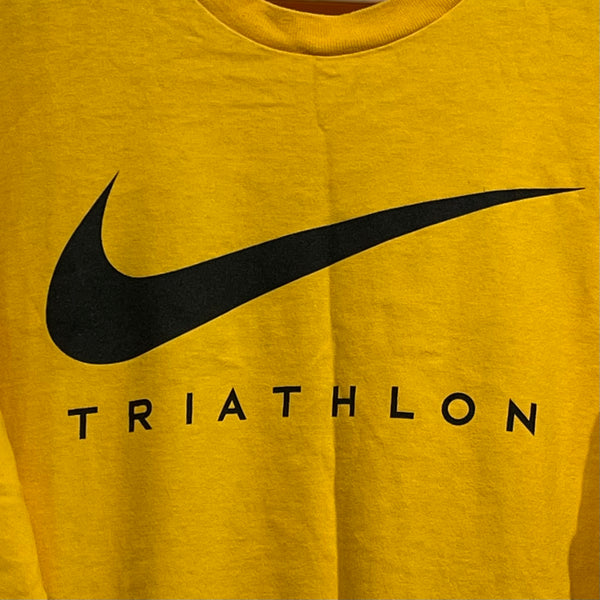 Vintage Triathlon Big Swoosh Shirt L