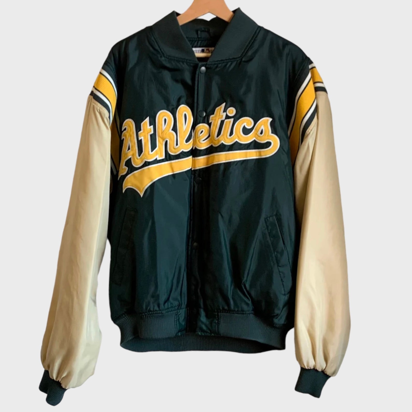 Vintage Oakland Athletics Satin Jacket L