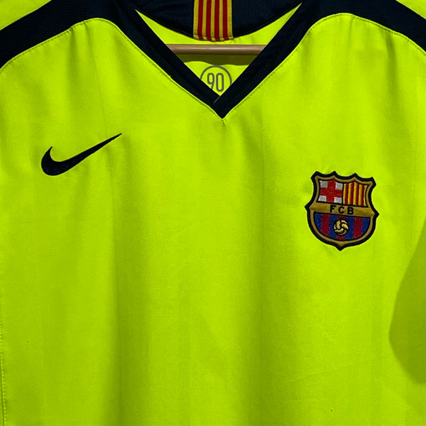 2005/06 FC Barcelona Away Jersey Youth XL