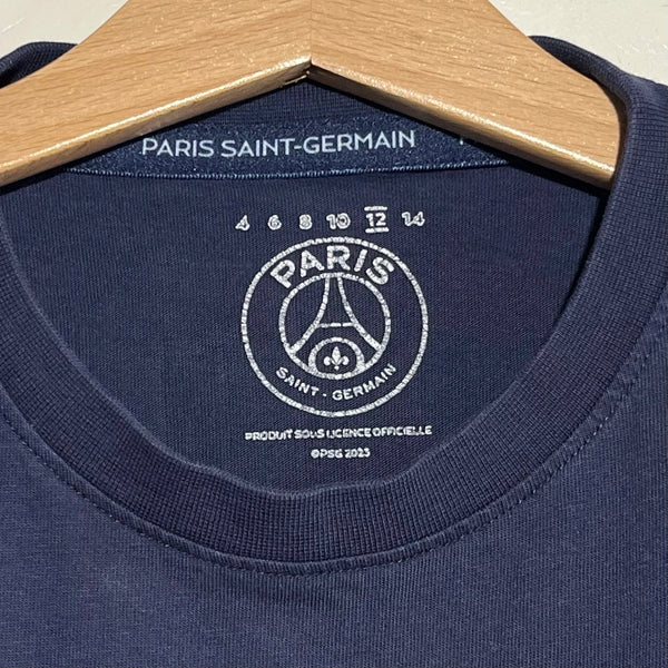 Navy blue shirt collar with Paris Saint-Germain branding