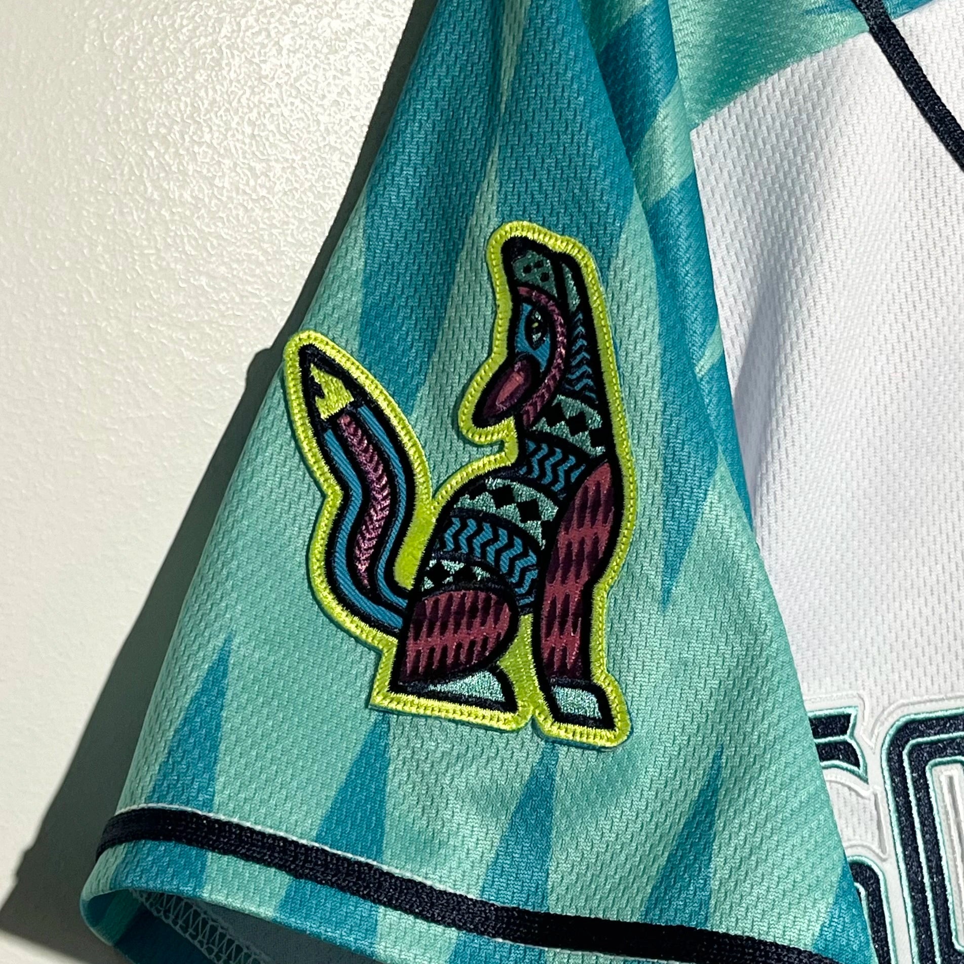 Sonadores De Hillsboro Hops Minor League Baseball Jersey Medium