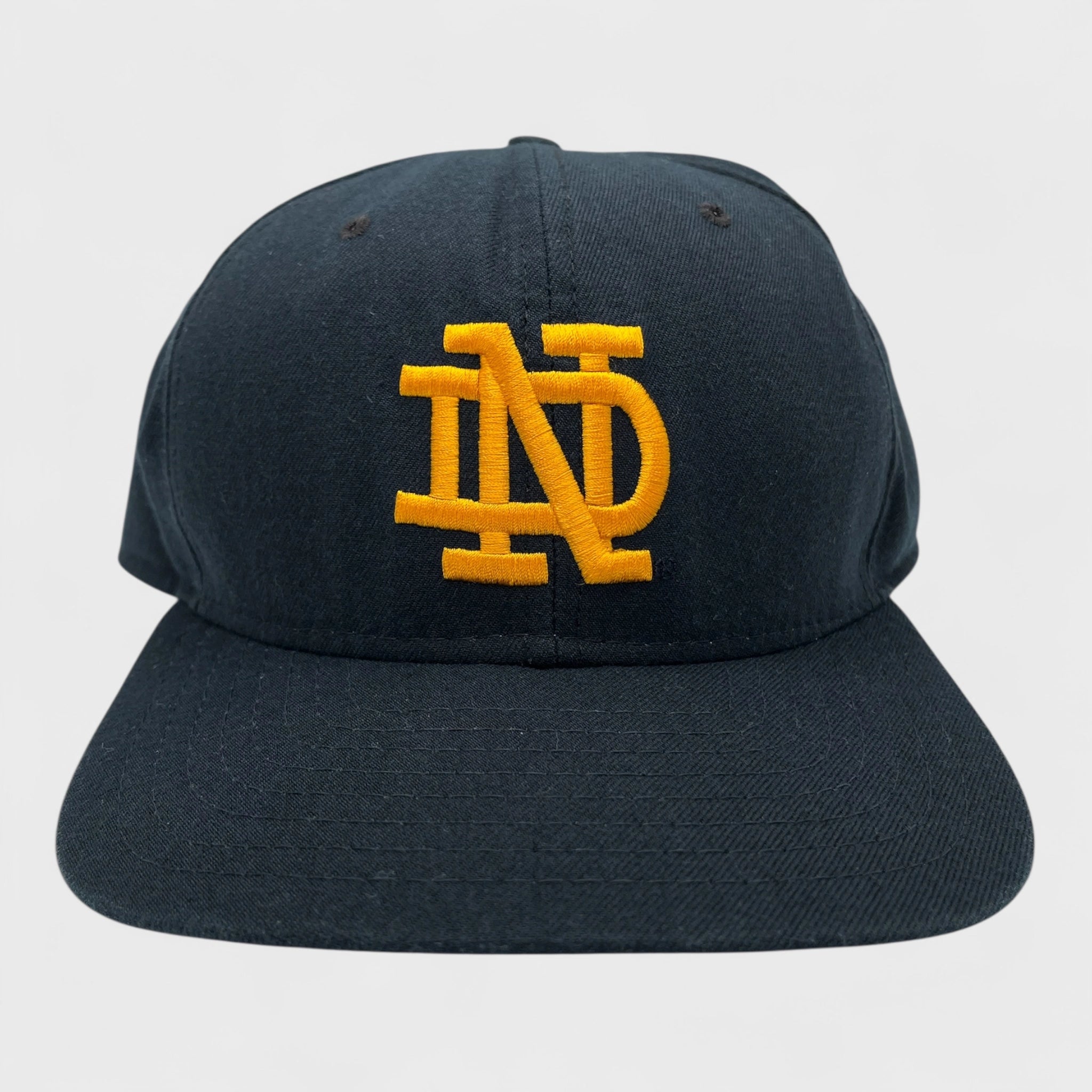 Vintage 1980s New Era Notre Dame Fighting Irish Navy Blue NCAA Snapback Hat - Laundry PDX