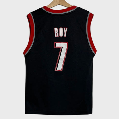 Black basketball jersey with 'ROY' and number '7' on a white background