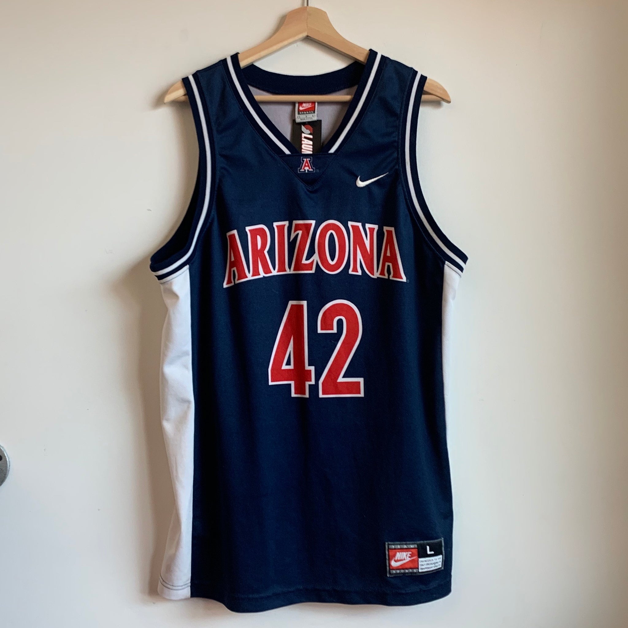Vintage Arizona Wildcats Team Issued Basketball Jersey Nike L – Laundry