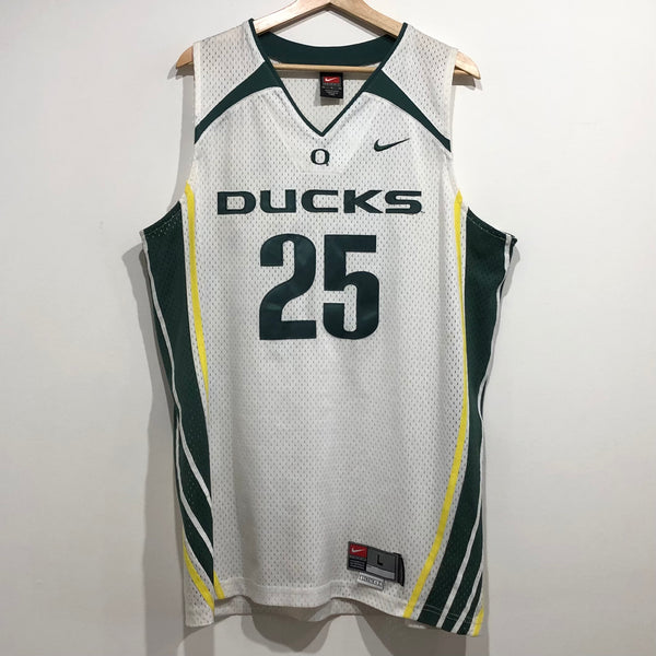 Vintage Oregon Ducks Basketball Jersey L