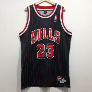 Vintage Michael Jordan Chicago Bulls Jersey L