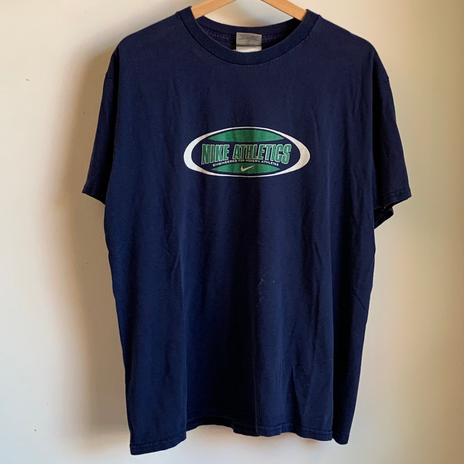 Vintage Nike Athletics Shirt M – Laundry