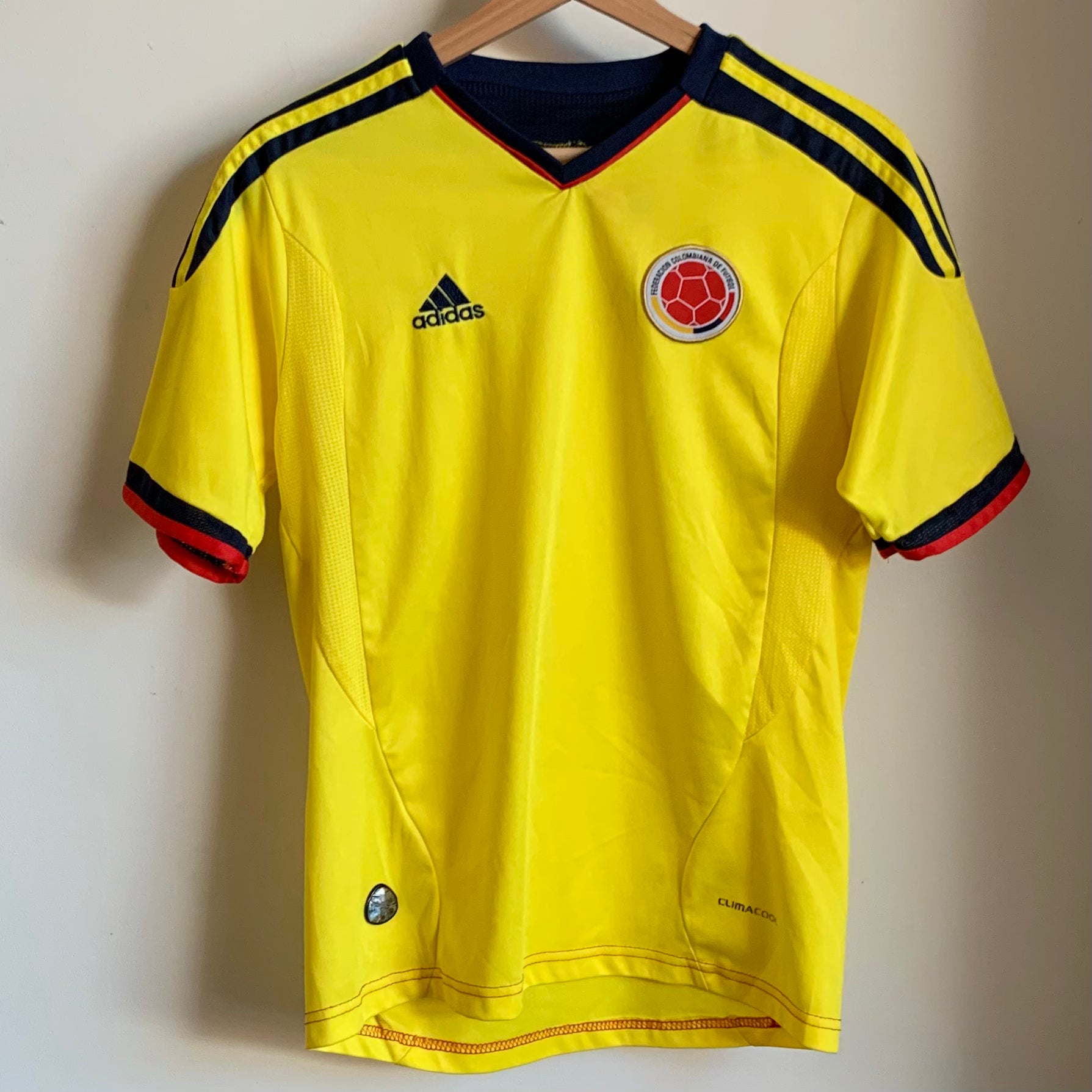 Colombia Soccer Jersey S Laundry