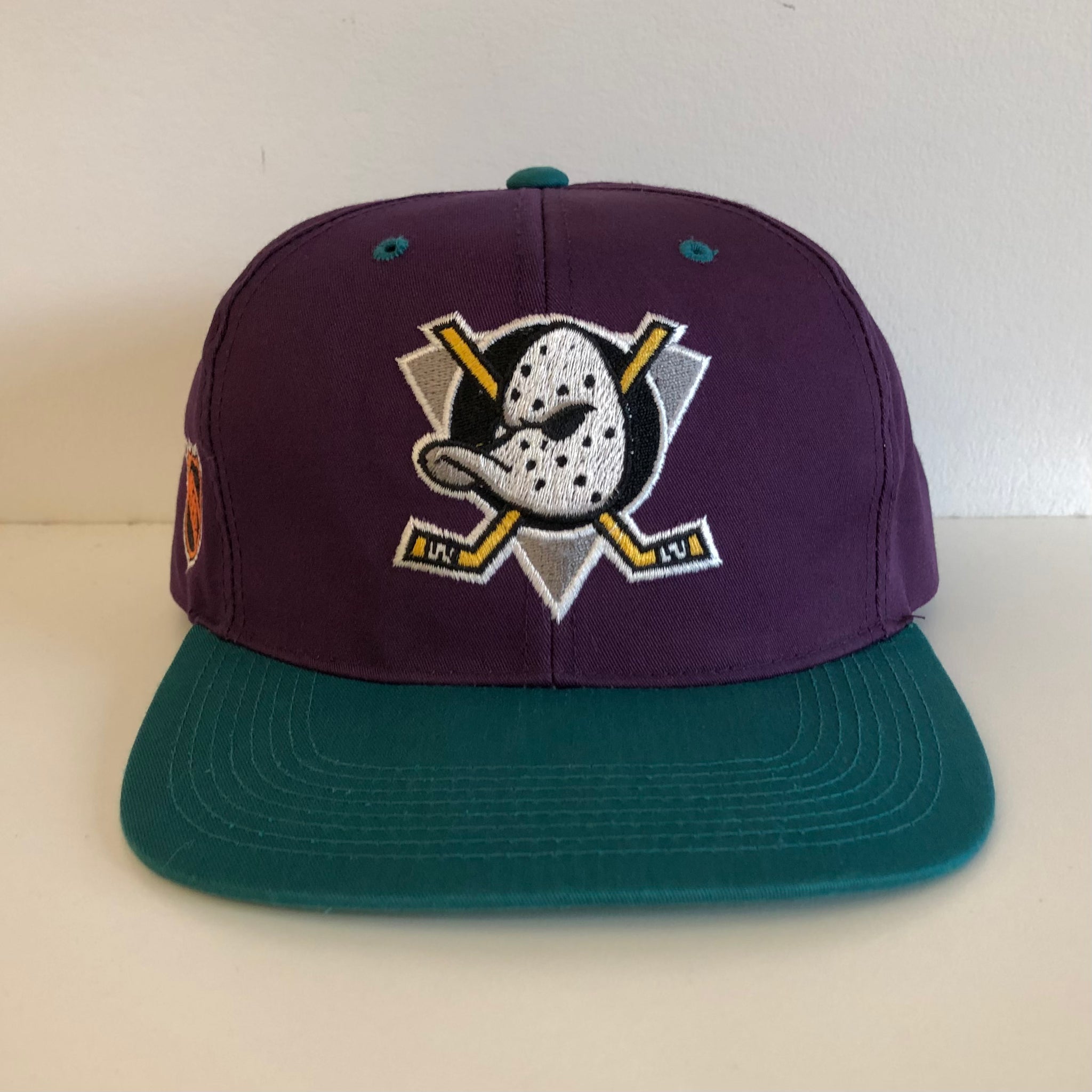 Mighty ducks snapback deals hat