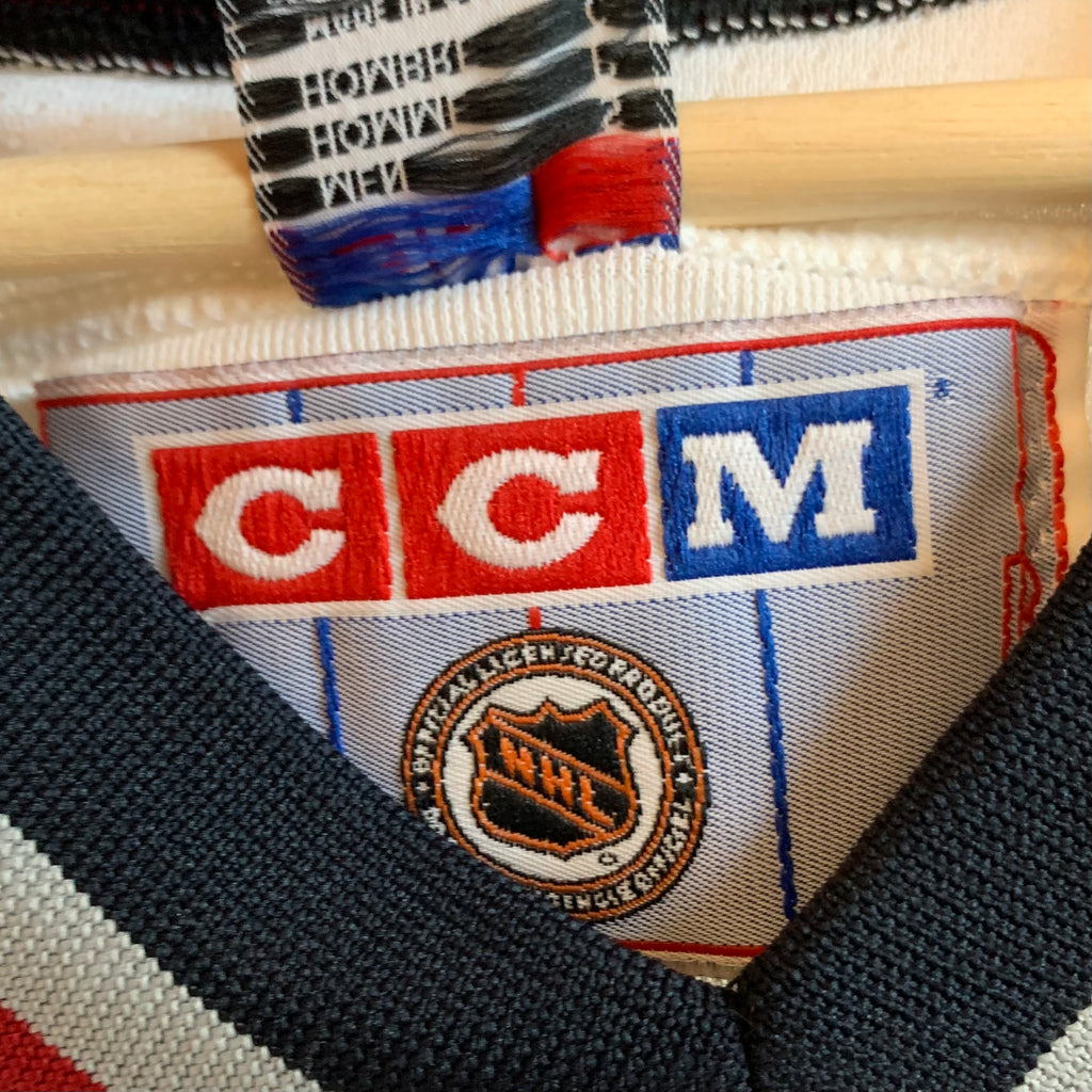 CCM Men Vancouver Canucks Jersey NHL Fan Apparel & Souvenirs